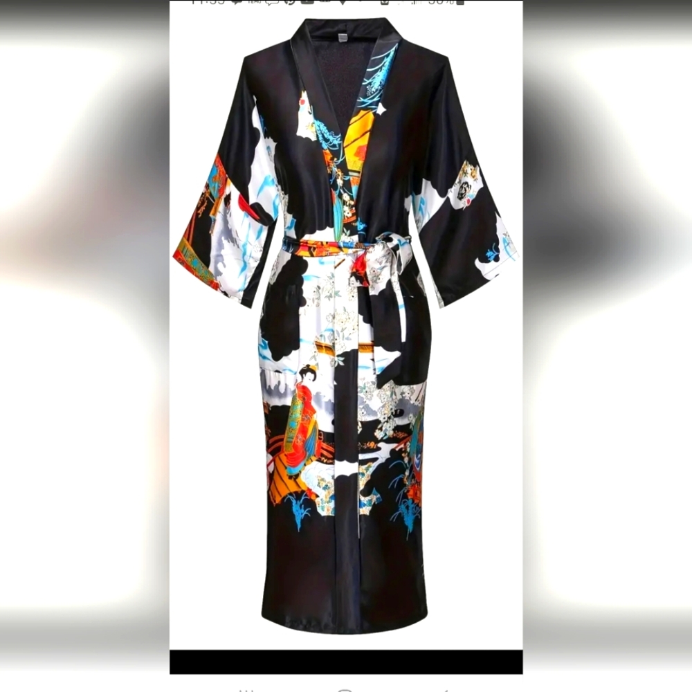 Beautiful Kimono Robe Never Been Worn